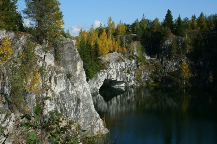 Штольни у воды