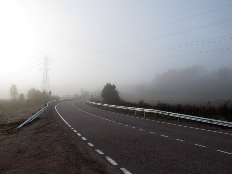 Очень сильный туман на трассе