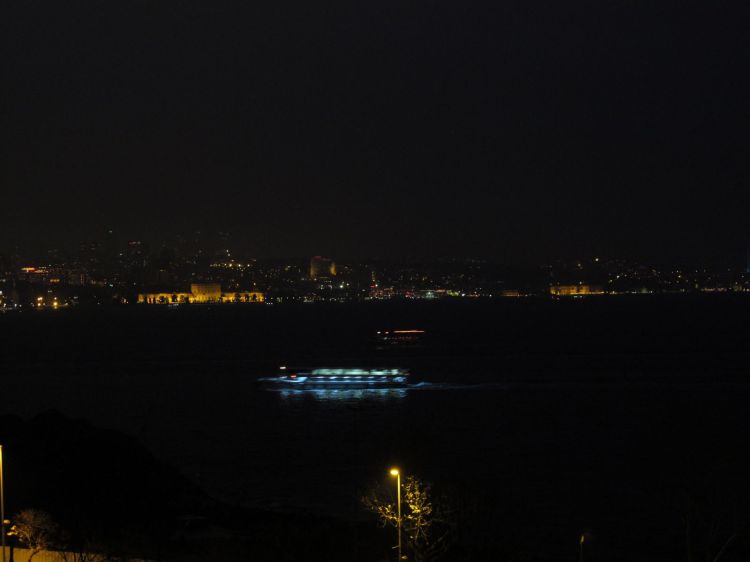 Босфор Вид на Босфор из парка