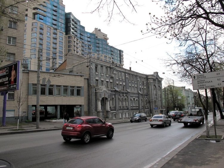 Современная и историческая застройка