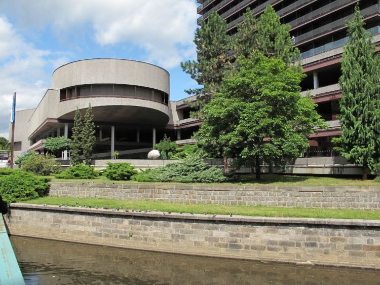 Ложка дёгтя