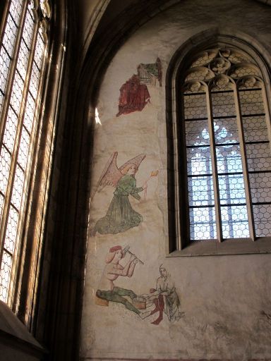 Росписи Росписи на стенах собора