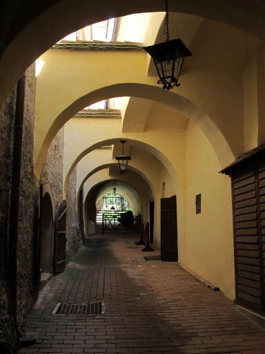 Ну тут вполне могли бы быть мушкетеры!