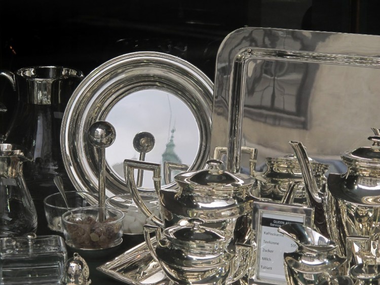Столовое серебро
