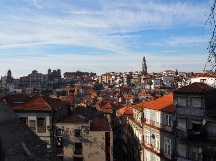 Вид от собора на Порту
