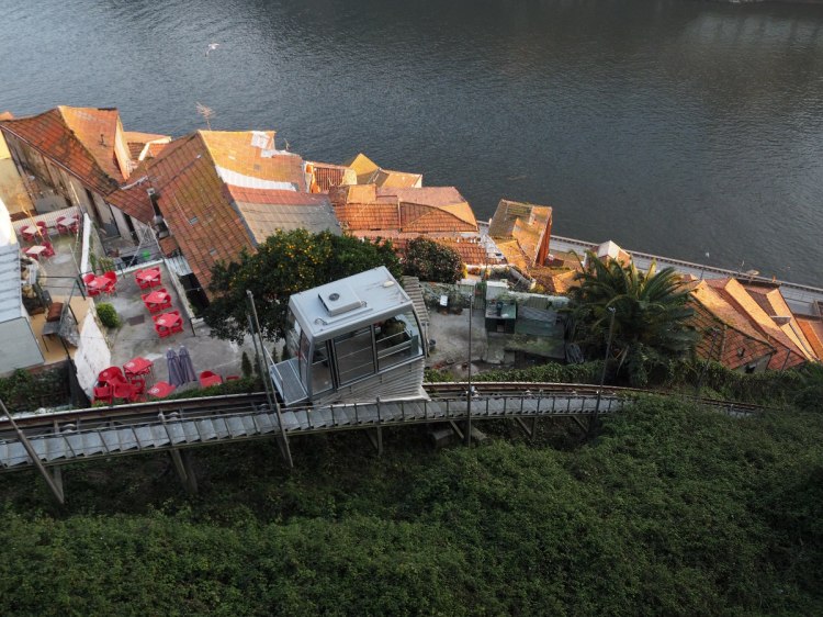 Подъемный механизм