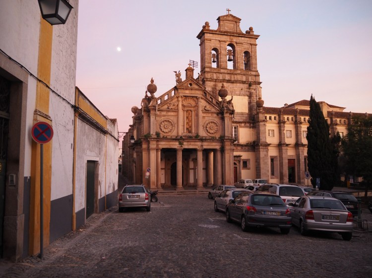 Ночная Эвора